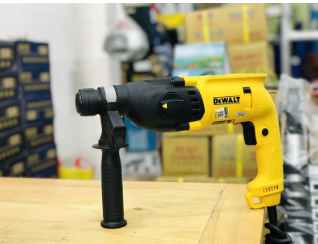 Máy khoan 2CN DEWALT D25032K ( 22mm )